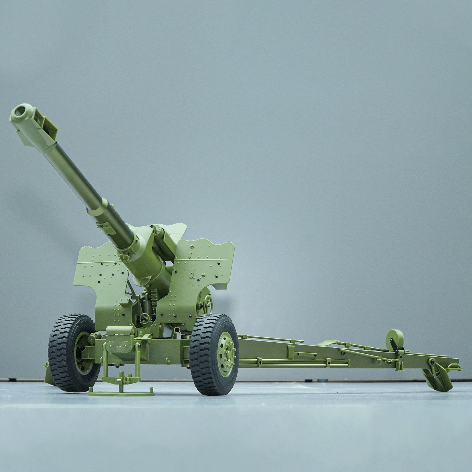 Rlaarlo RC Car Rlaarlo HongYan 152mm Howitzer Towed Gun Model