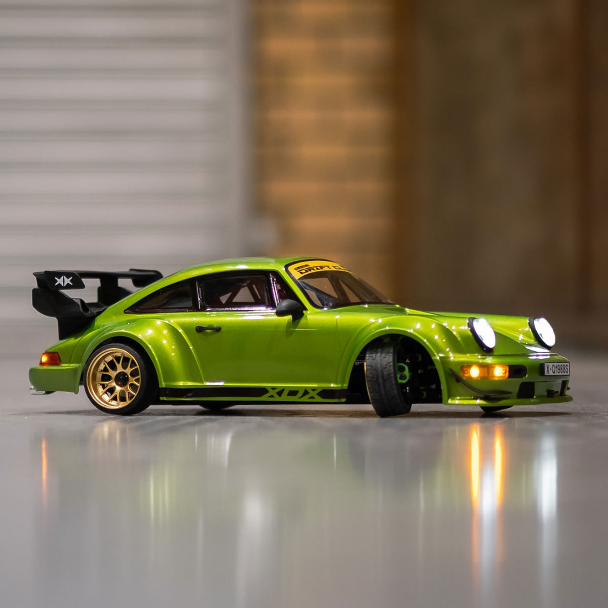 1/10 RWD RC Drift XDX-964 Roller (Without Electric Parts)